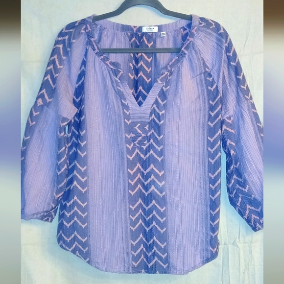 Dylan Boho Chic Top - Picture 1 of 9